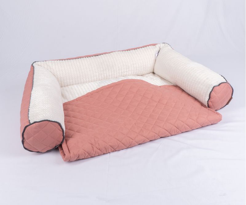 sofa rosado.jpg